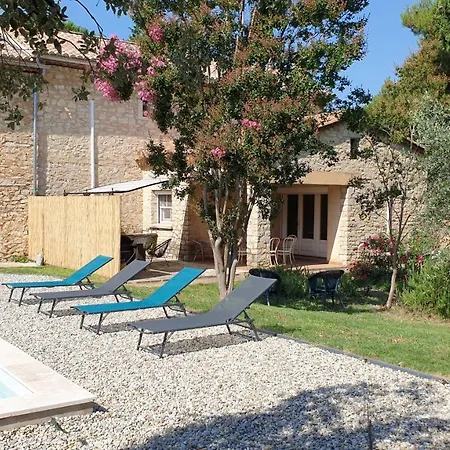 Ferienhaus La Maison D'isidore - 6 Personnes Avec Climatisation, Piscine Et Jardin Clos *