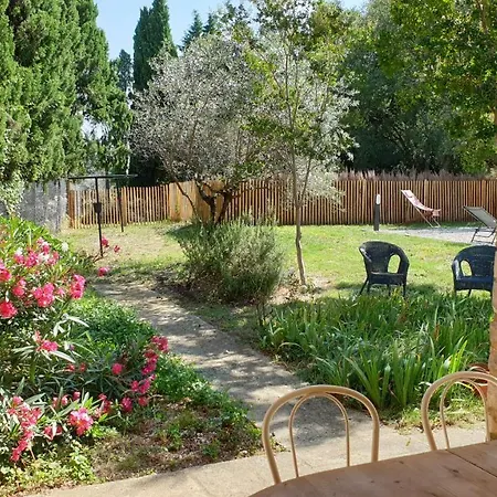 La Maison D'isidore - 6 Personnes Avec Climatisation, Piscine Et Jardin Clos * Saint-Victor-la-Coste